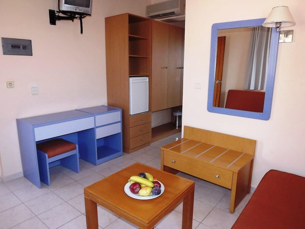Kalimera Mare 3*